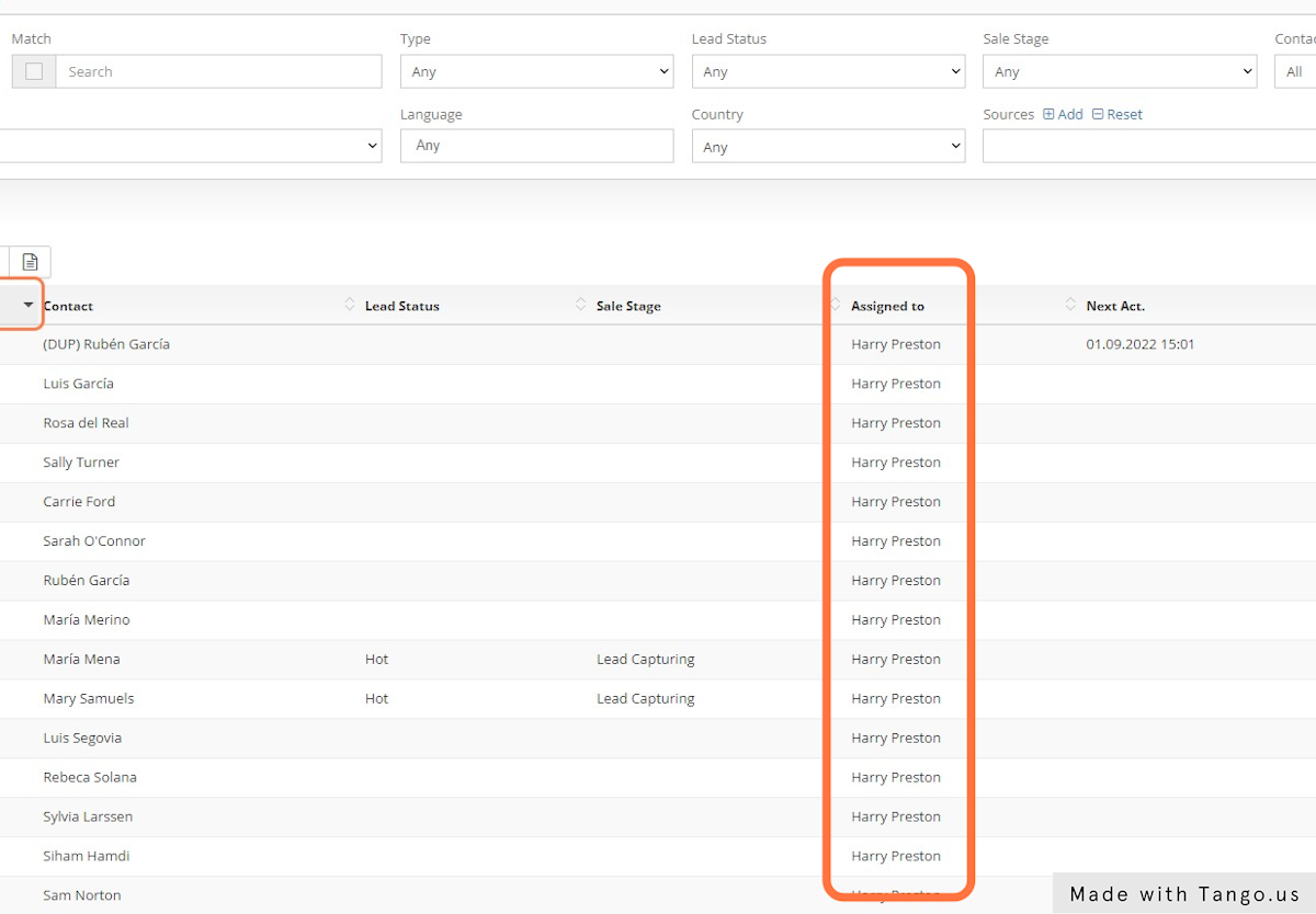 All selected contacts are now assigned to the new user.